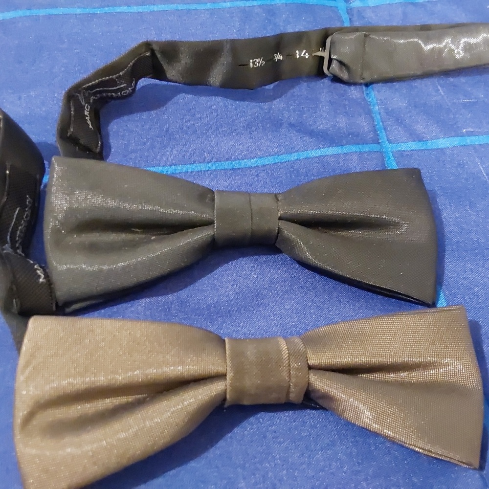 MARC ANTHONY  BOW TIES
